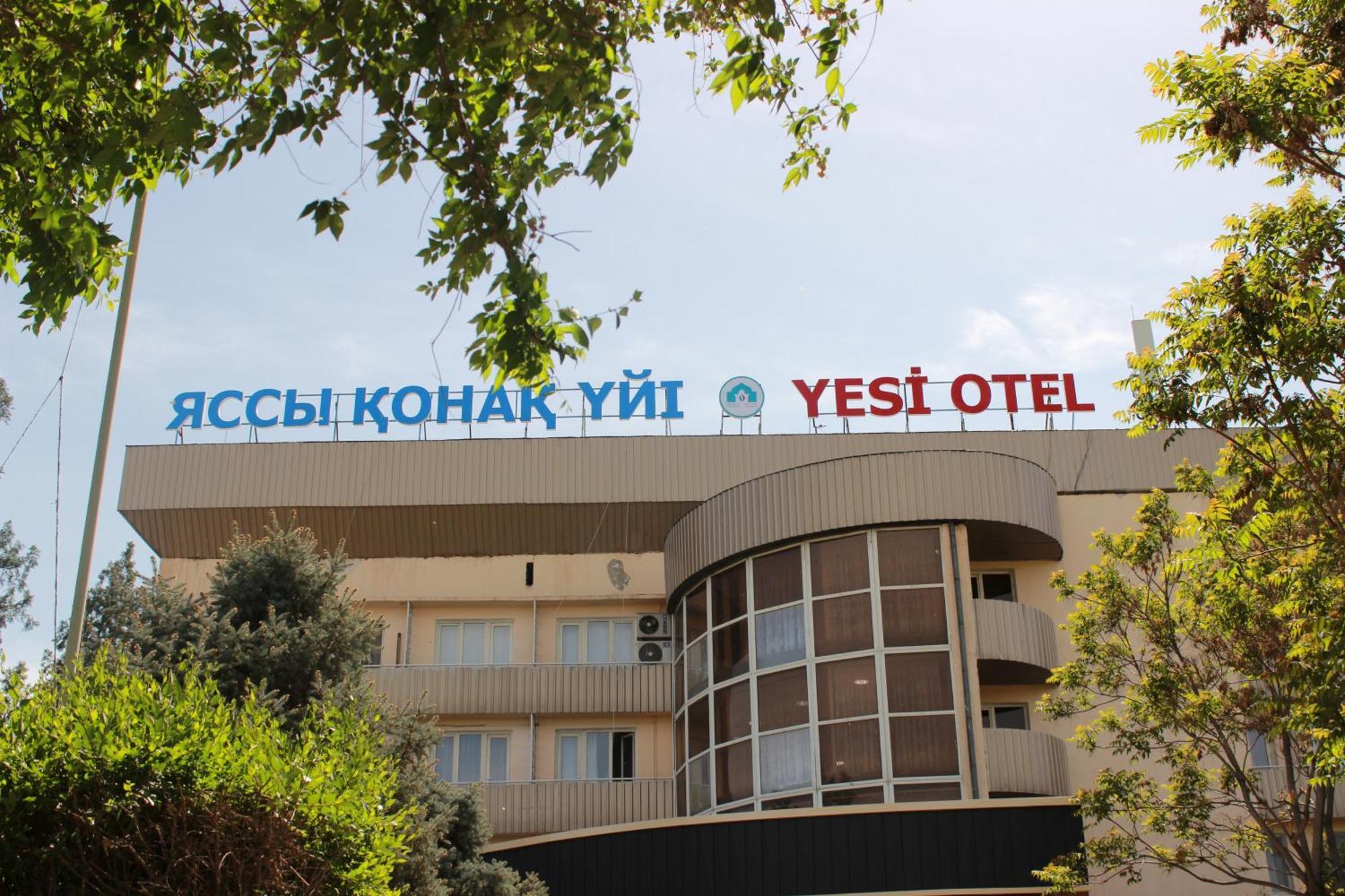 Yassy Hotel, Turkistan エクステリア 写真